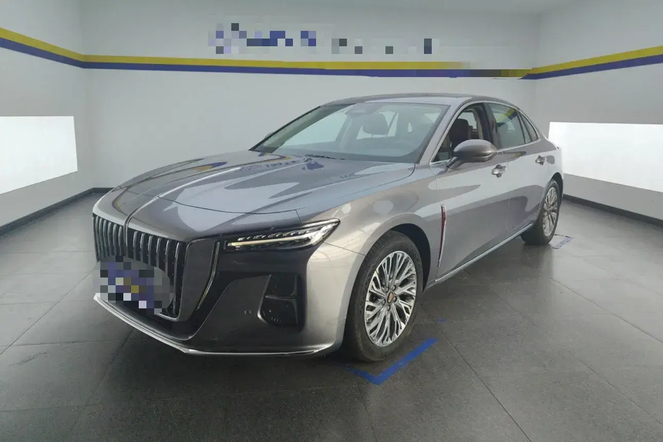 2023 HongQi H5 2.0T 224HP L4 8AT