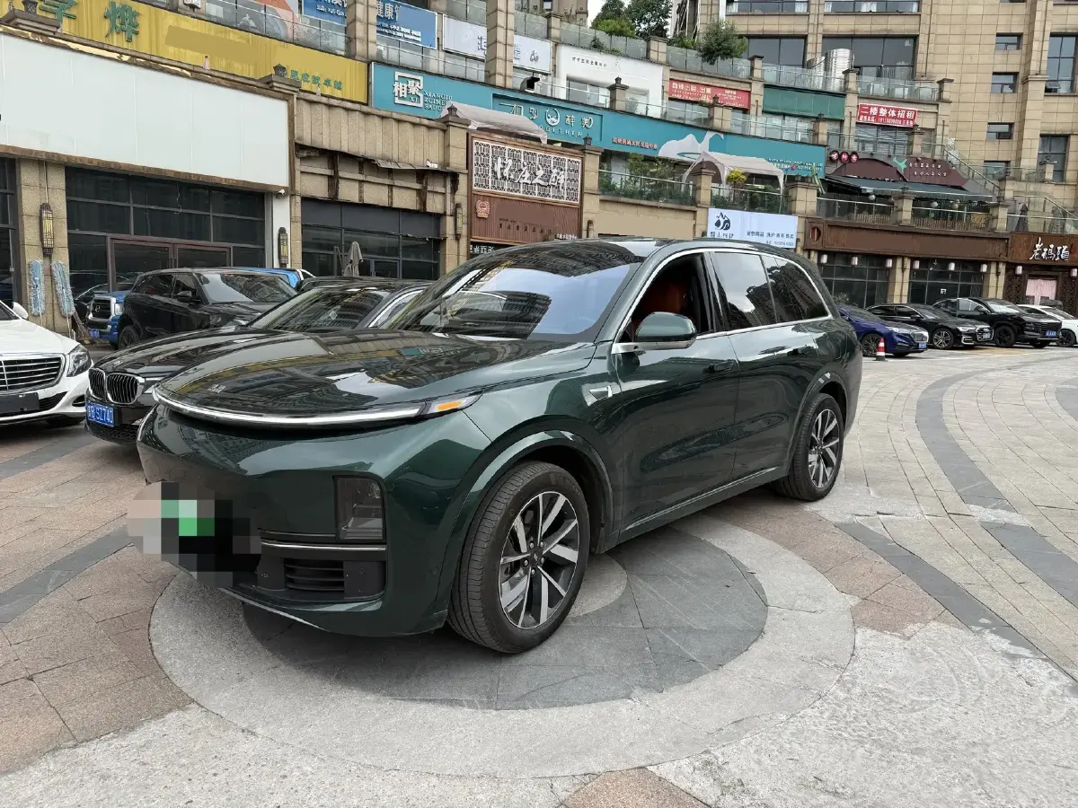 2023 Li L8 Range Extended 154HP REEV 40.9KWH