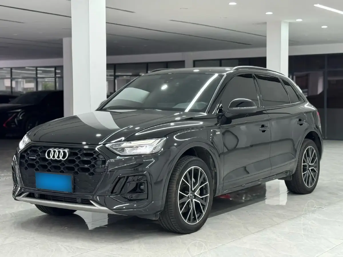 2023 Audi Q5L 2.0T 245HP L4 7DCT