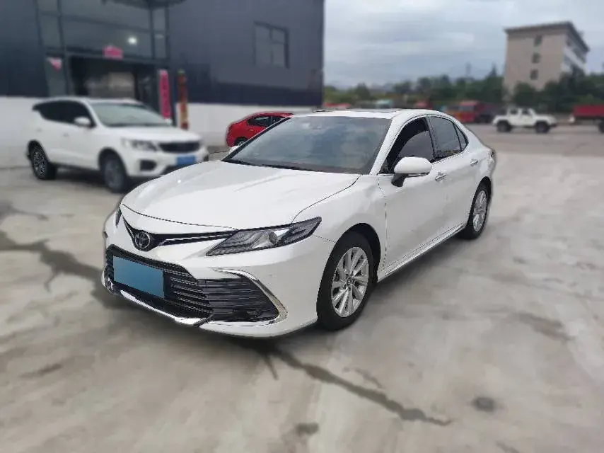 2023 Toyota Camry 2.0L 177HP L4 CVT