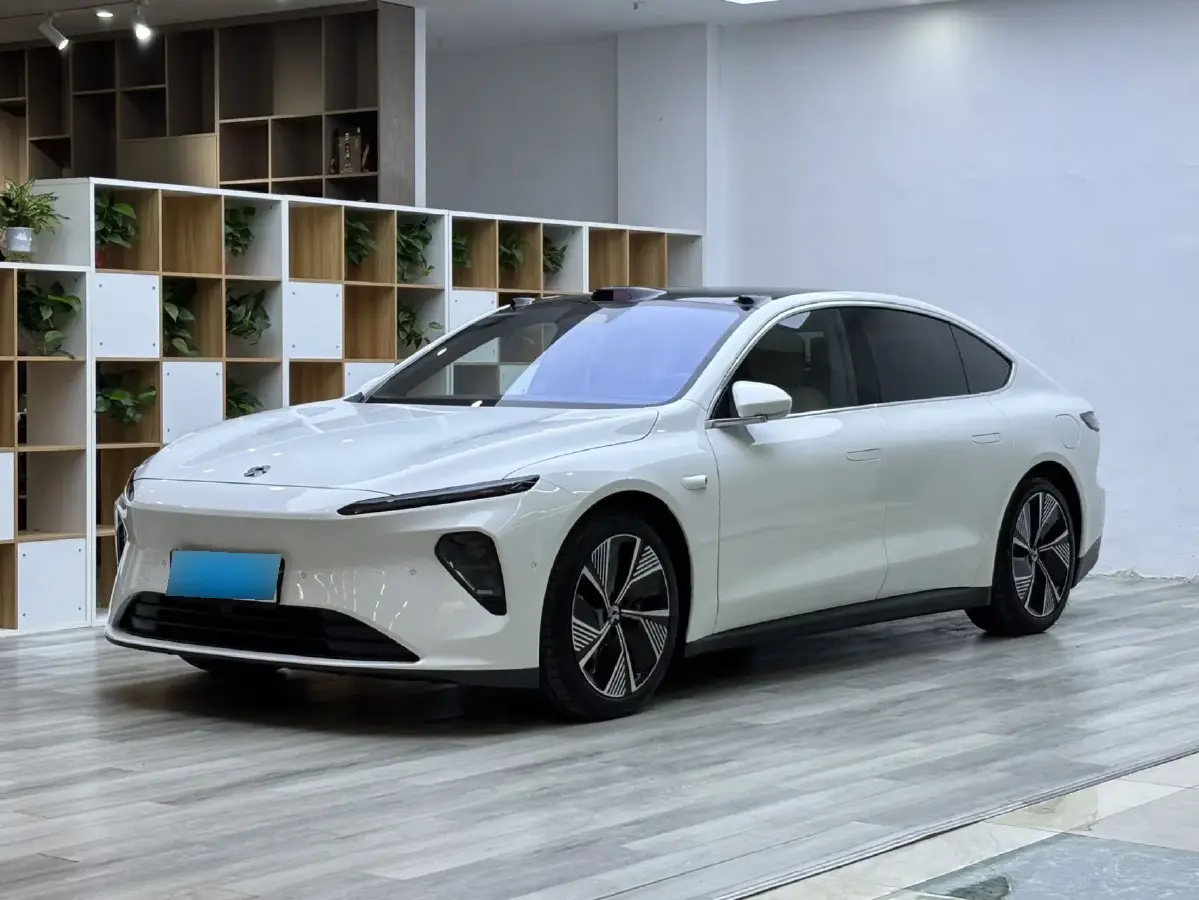 2024 NIO ET7 BEV 100KWH