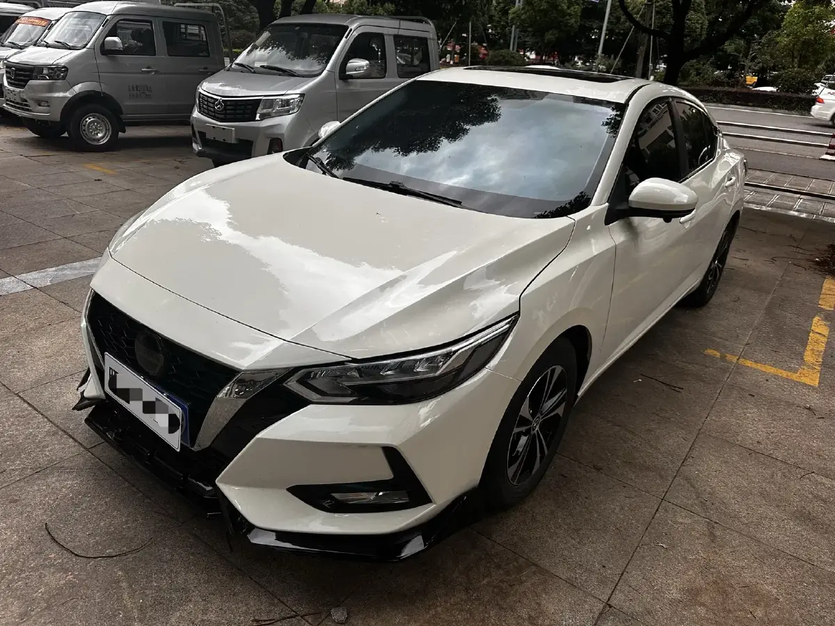 2022 Nissan Sylphy 1.6L 135HP L4 CVT