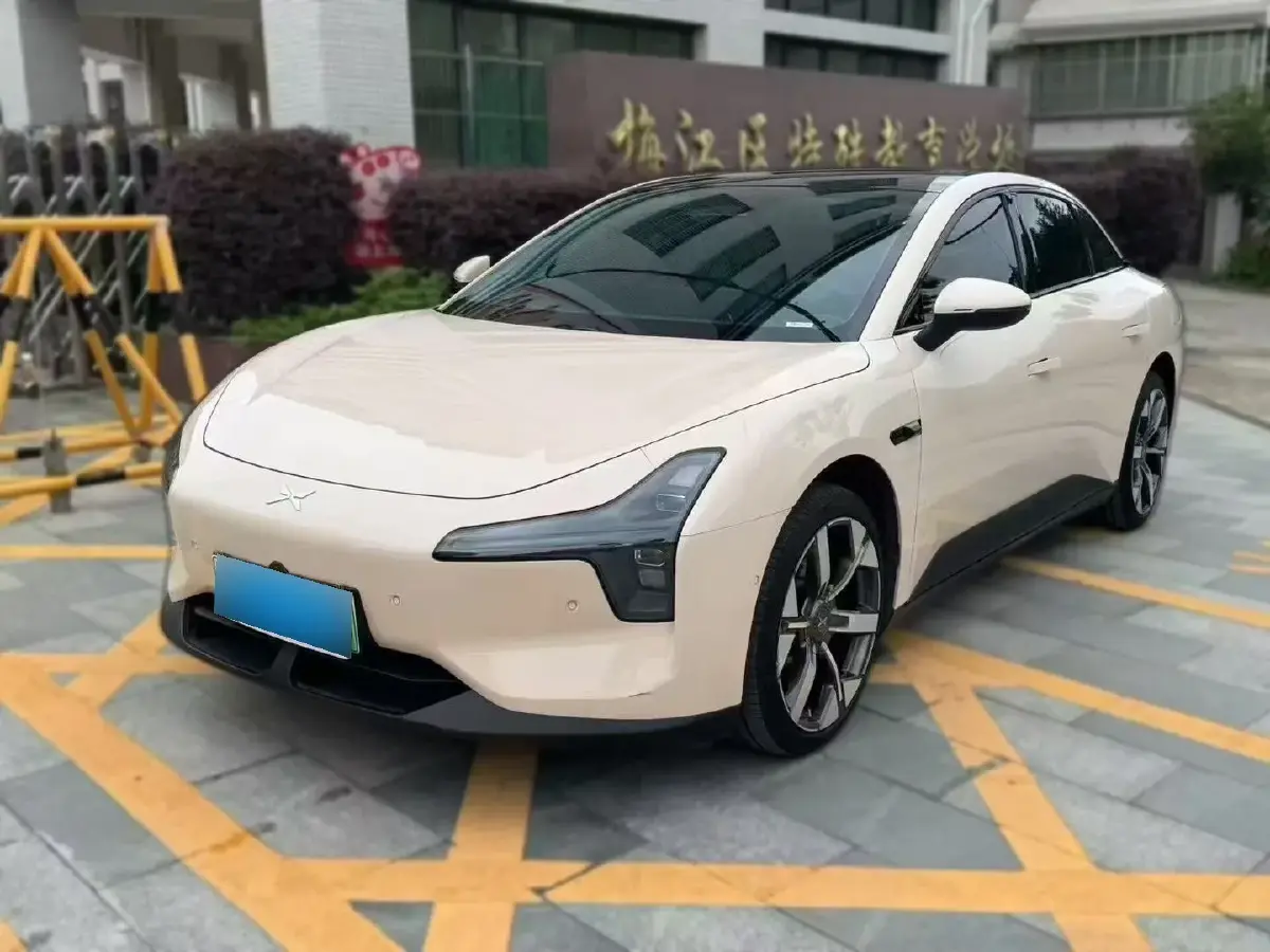 2024 Xpeng MONA M03 BEV 62.2KWH