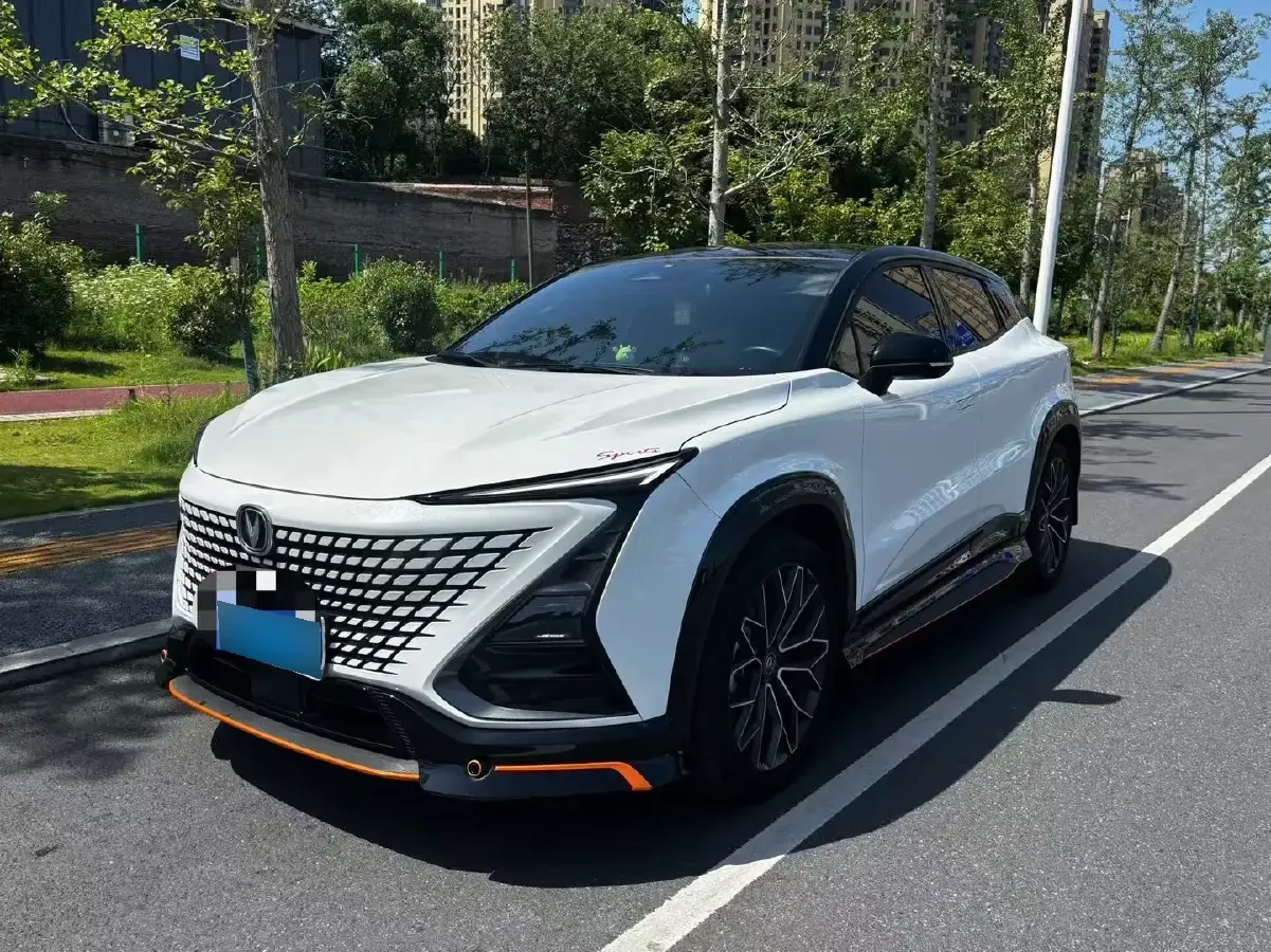 2022 ChangAn UNI-T 1.5T 188HP L4 7DCT