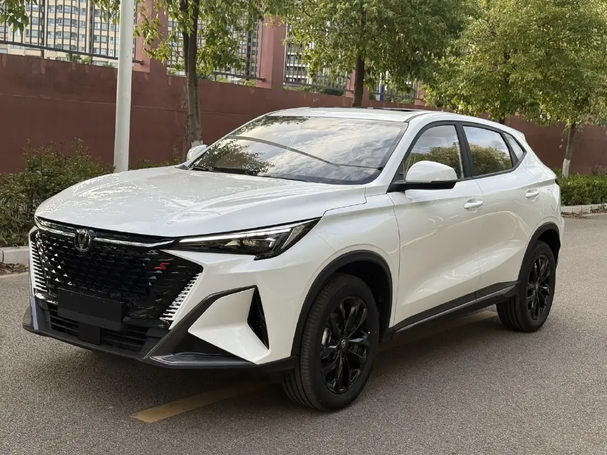 2025 ChangAn X5 PLUS 1.5T 188HP L4 7DCT