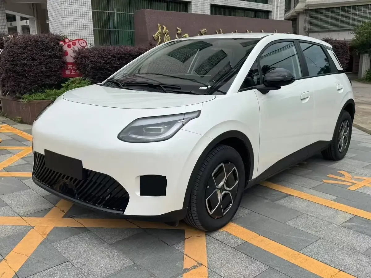 2025 Aion AION UT BEV