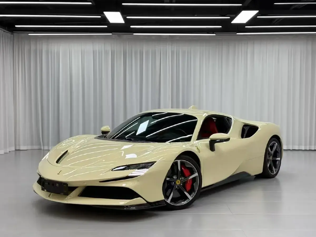 2020 Ferrari SF90 3.9T 781HP V8 8DCT PHEV 7.9KWH