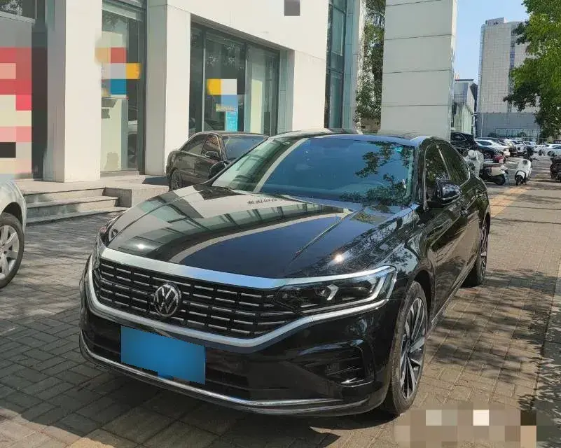 2023 Volkswagen Passat 2.0T 186HP L4 7DCT