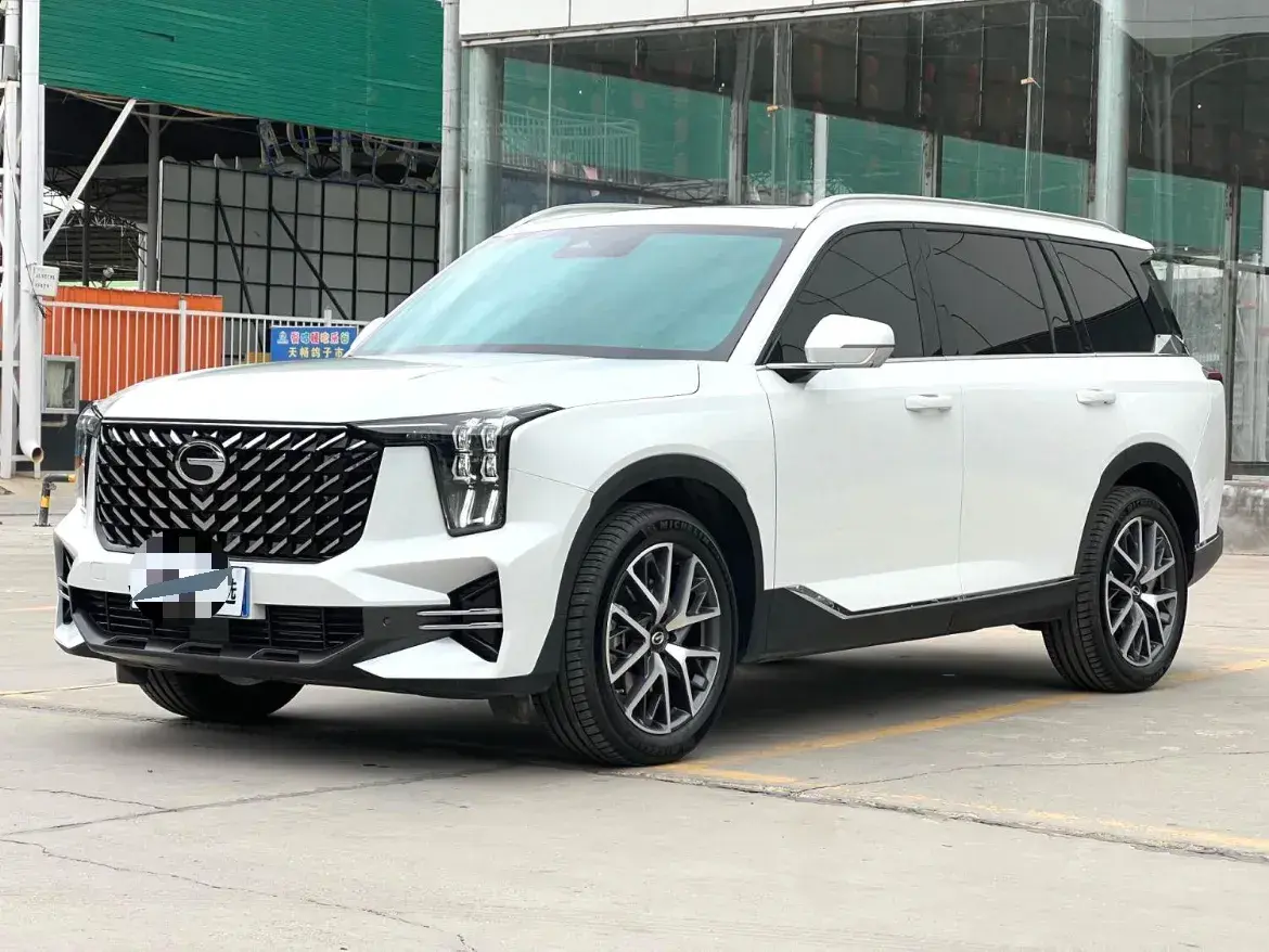 2024 GAC Trumpchi GS8 2.0T 252HP L4 8AT