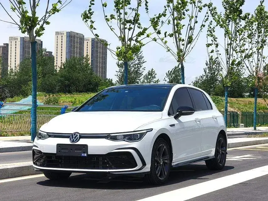 2023 Volkswagen Golf 1.4T 150HP L4 7DCT