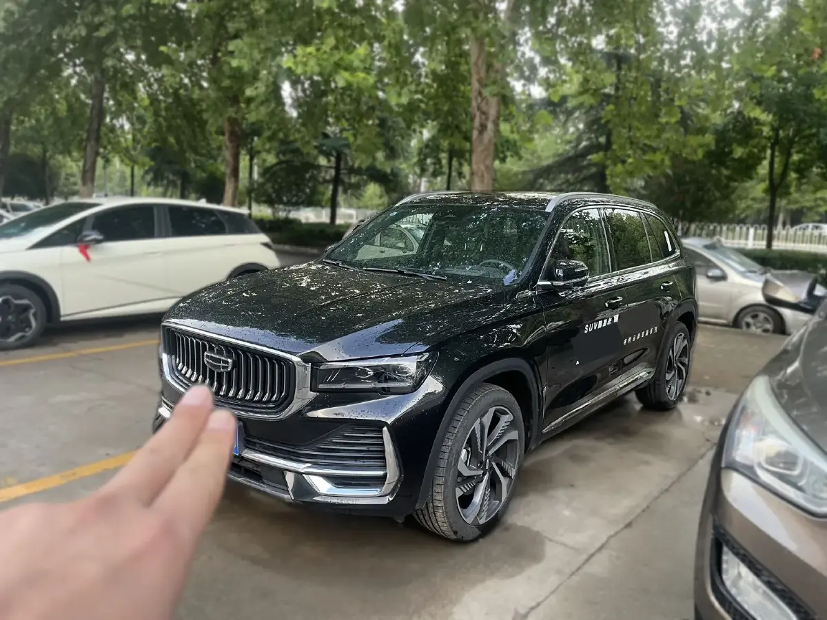 2024 Geely Monjaro 2.0T 238HP L4 8AT