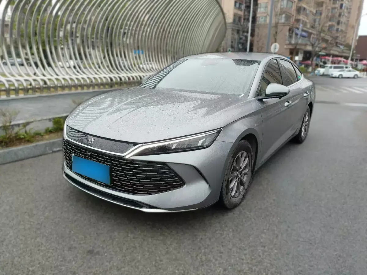 2024 BYD QinL 1.5L 101HP L4 E-CVT PHEV 10.08KWH