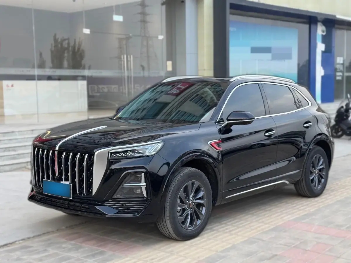 2023 HongQi HS5 2.0T 252HP L4 8AT