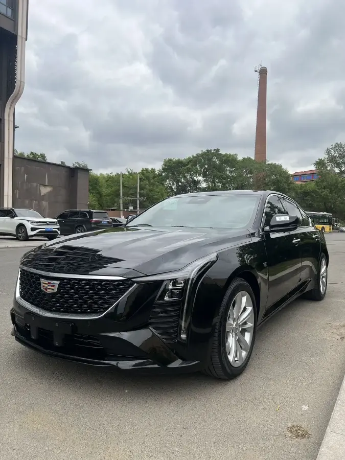 2024 Cadillac CT5 2.0T 237HP L4 10AT