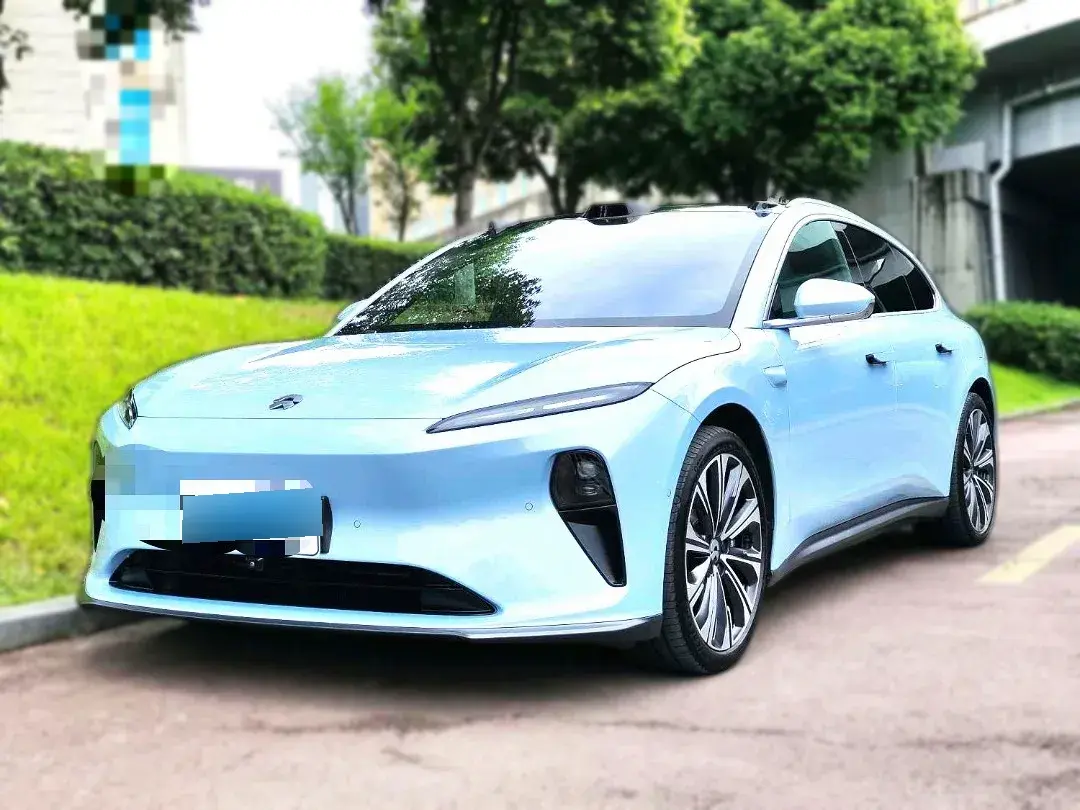 2023 NIO ET5T BEV 75KWH