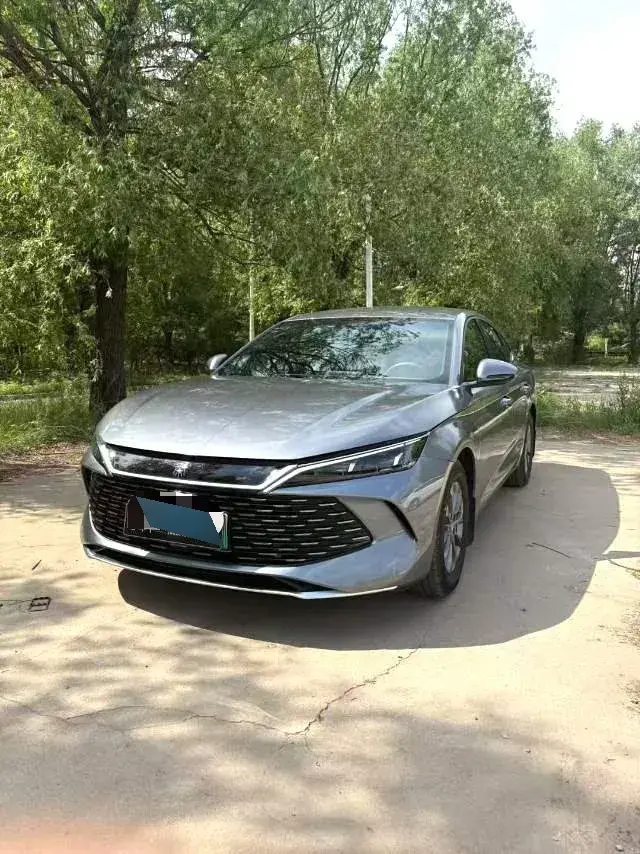 2024 BYD QinL 1.5L 101HP L4 E-CVT PHEV 15.87KWH