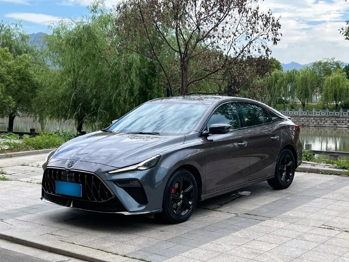 2022 MG 5 Scorpio 1.5T 181HP L4 7DCT