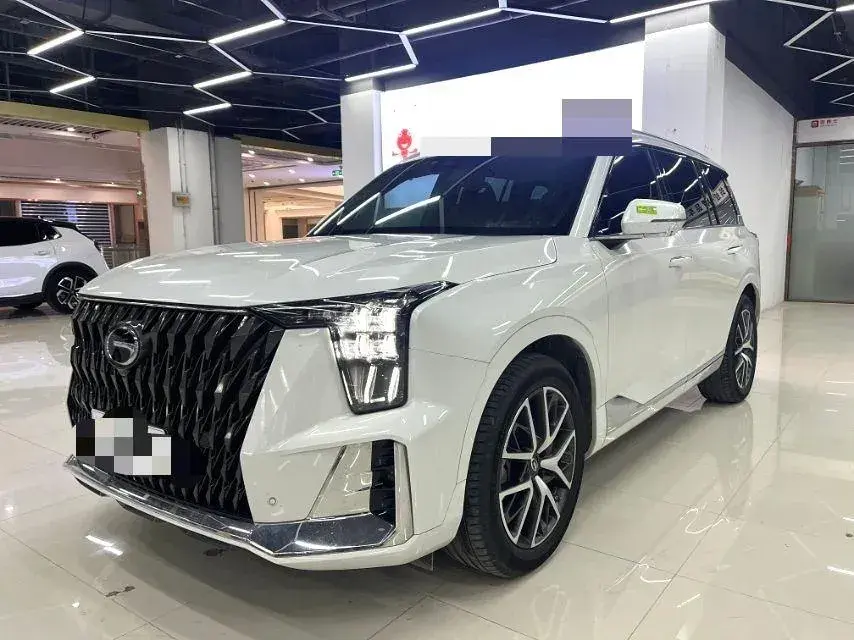 2022 GAC Trumpchi GS8 2.0T 190HP L4 E-CVT Hybrid