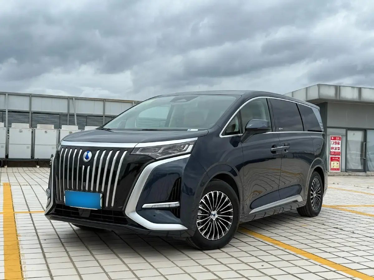 2022 Denza D9 BEV 103.36KWH