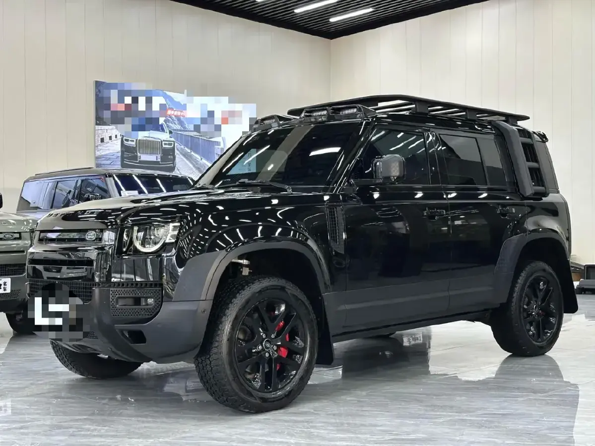 2023 Land Rover Defender 3.0T 400HP L6 8AT