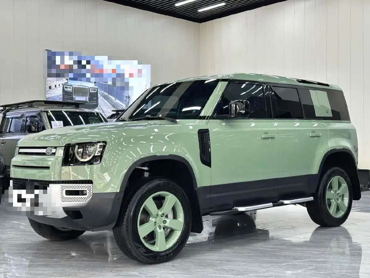 2023 Land Rover Defender 3.0T 400HP L6 8AT