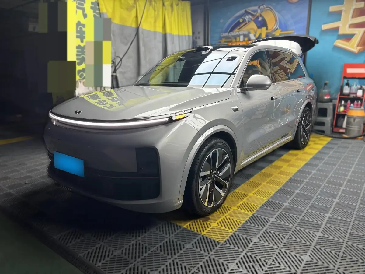 2024 Li L8 Range Extended 154HP REEV 52.3KWH