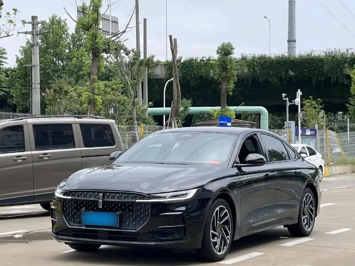 2022 Lincoln Z 2.0T 246HP L4 8AT