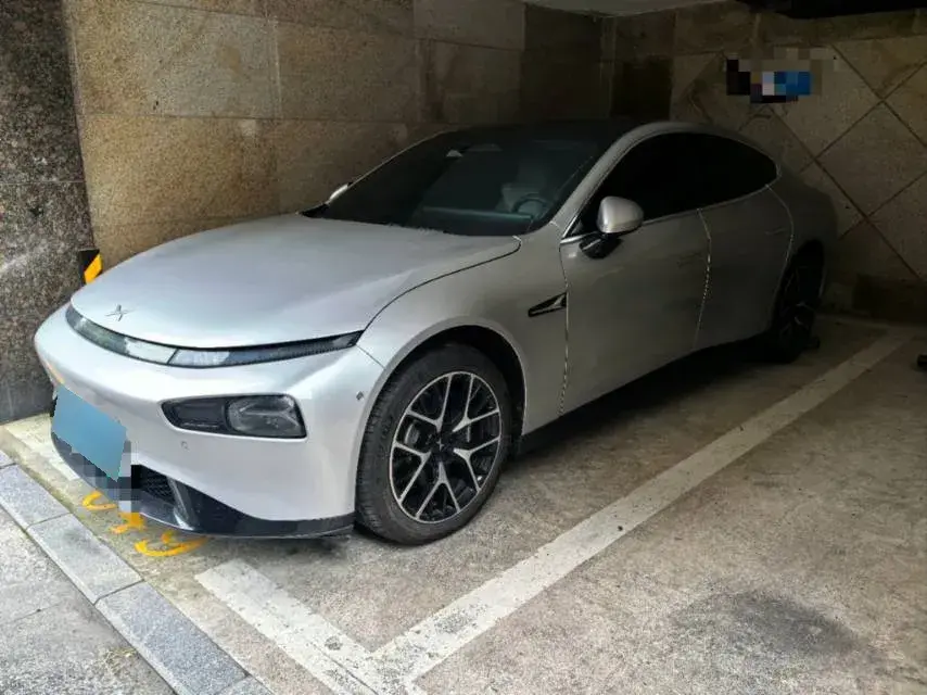 2023 Xpeng P7 BEV 86.2KWH