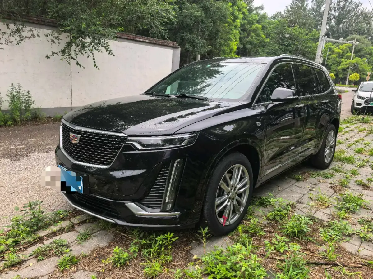 2022 Cadillac XT6 2.0T 237HP L4 9AT