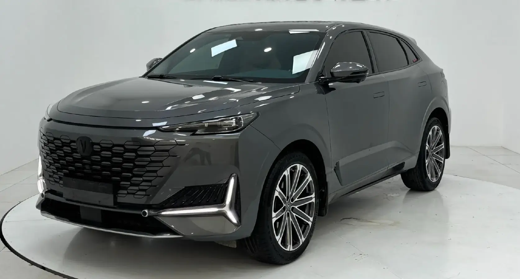 2021 ChangAn UNI-K 2.0T 233HP L4 8AT