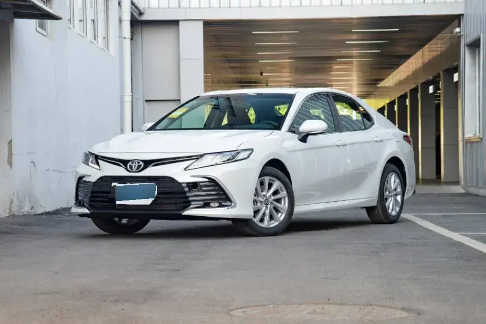 2023 Toyota Camry 2.0L 177HP L4 CVT