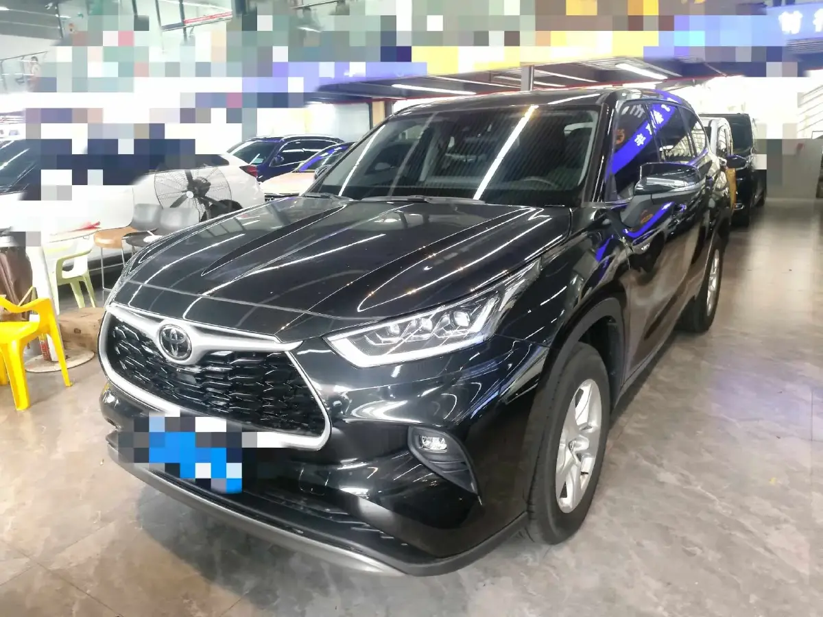 2024 Toyota Highlander 2.5L 189HP L4 E-CVT Hybrid