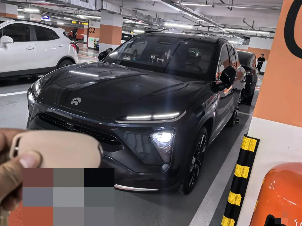 2022 NIO ES6 BEV 100KWH