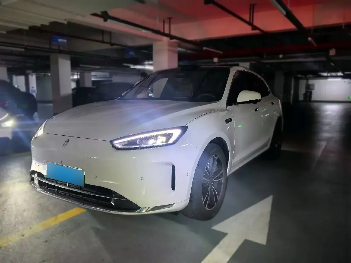 2025 HIMA AITO M5 1.5T 152HP L4 REEV 42KWH