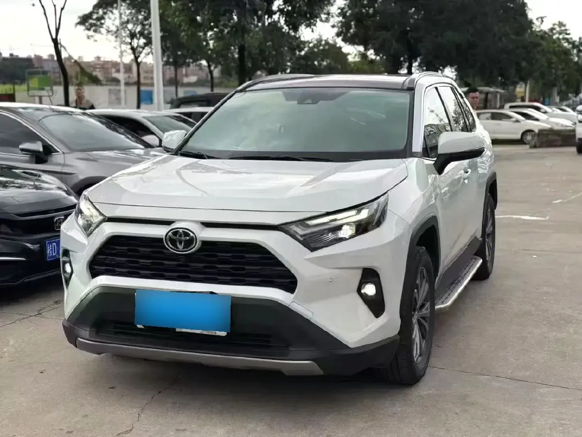 2023 Toyota RAV4 2.0L 171HP L4 CVT