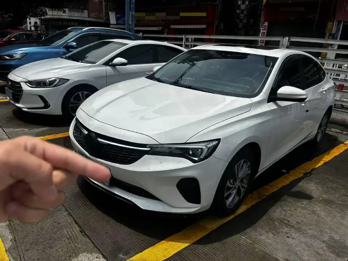 2023 Buick Verano 1.5T 184HP L4 CVT