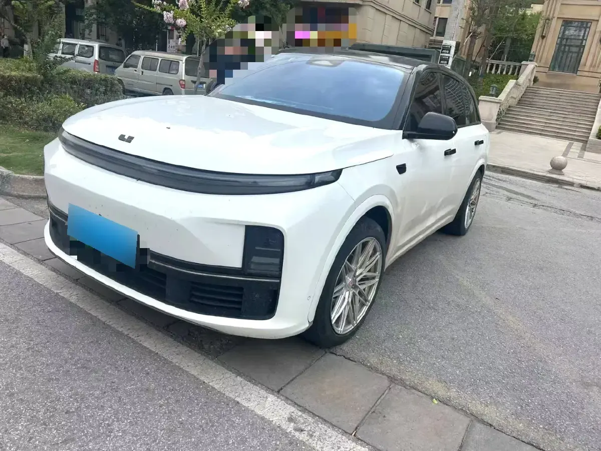 2023 Li L7 Range Extended 154HP REEV 40.9KWH