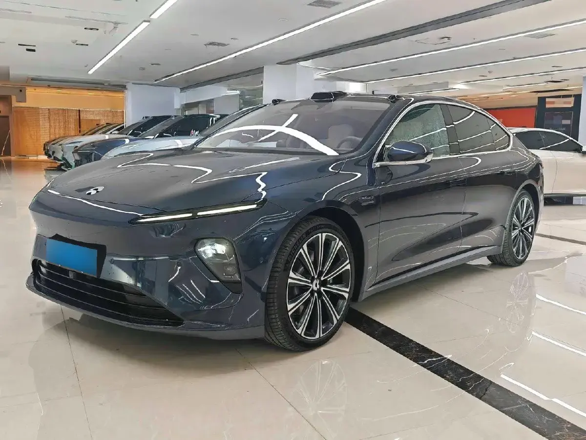 2024 NIO ET7 BEV 75KWH