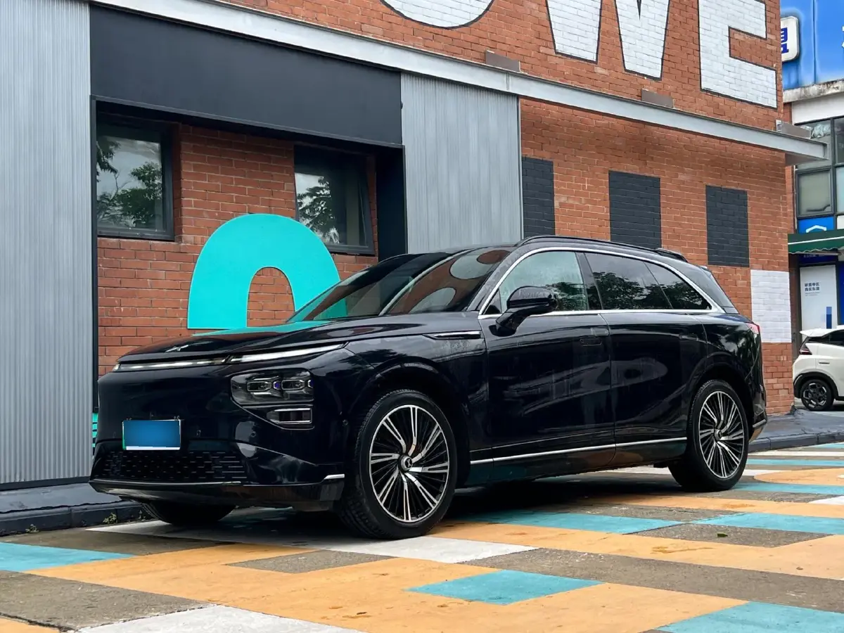 2024 Xpeng G9 BEV 78.2KWH