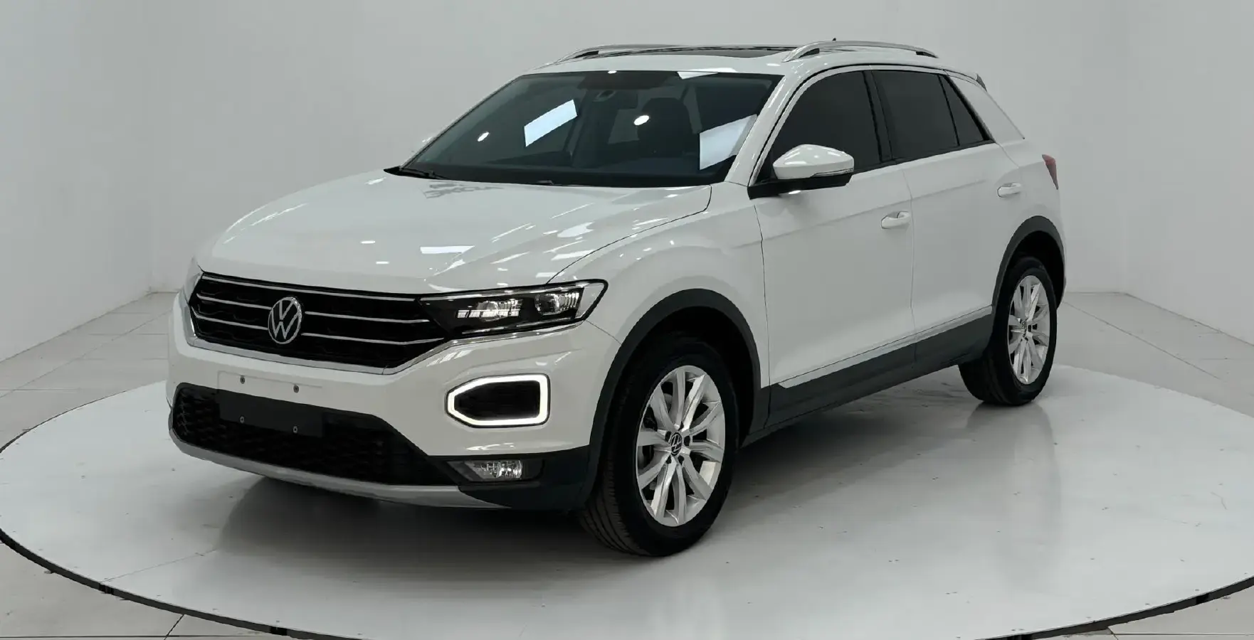 2022 Volkswagen T-Roc 1.4T 150HP L4 7DCT