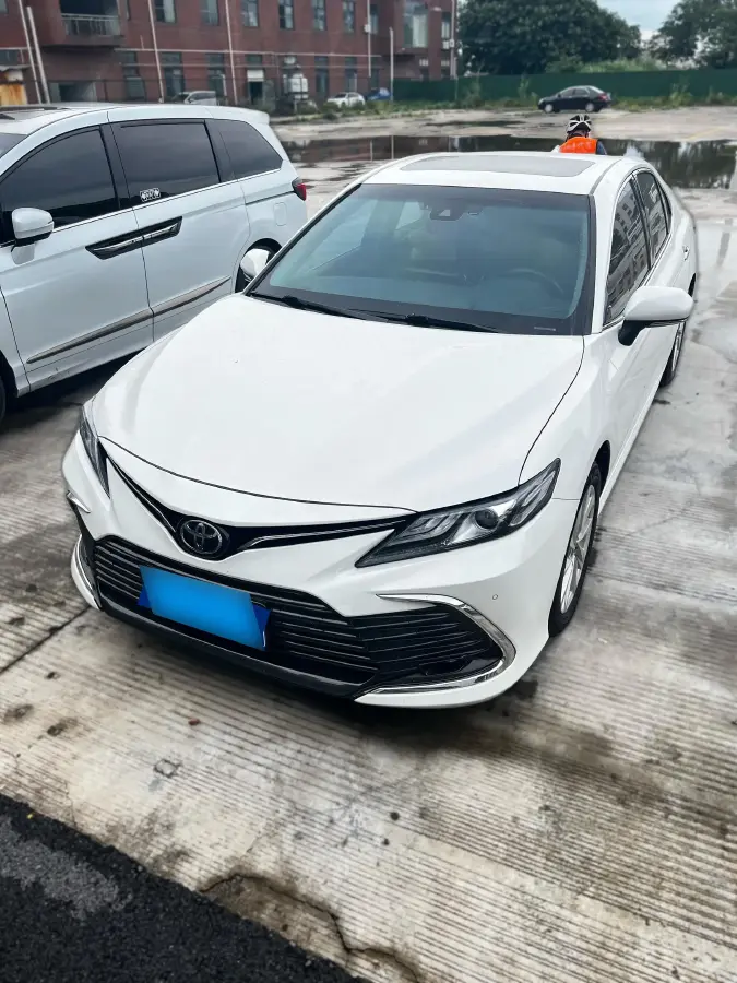 2021 Toyota Camry 2.0L 178HP L4 CVT