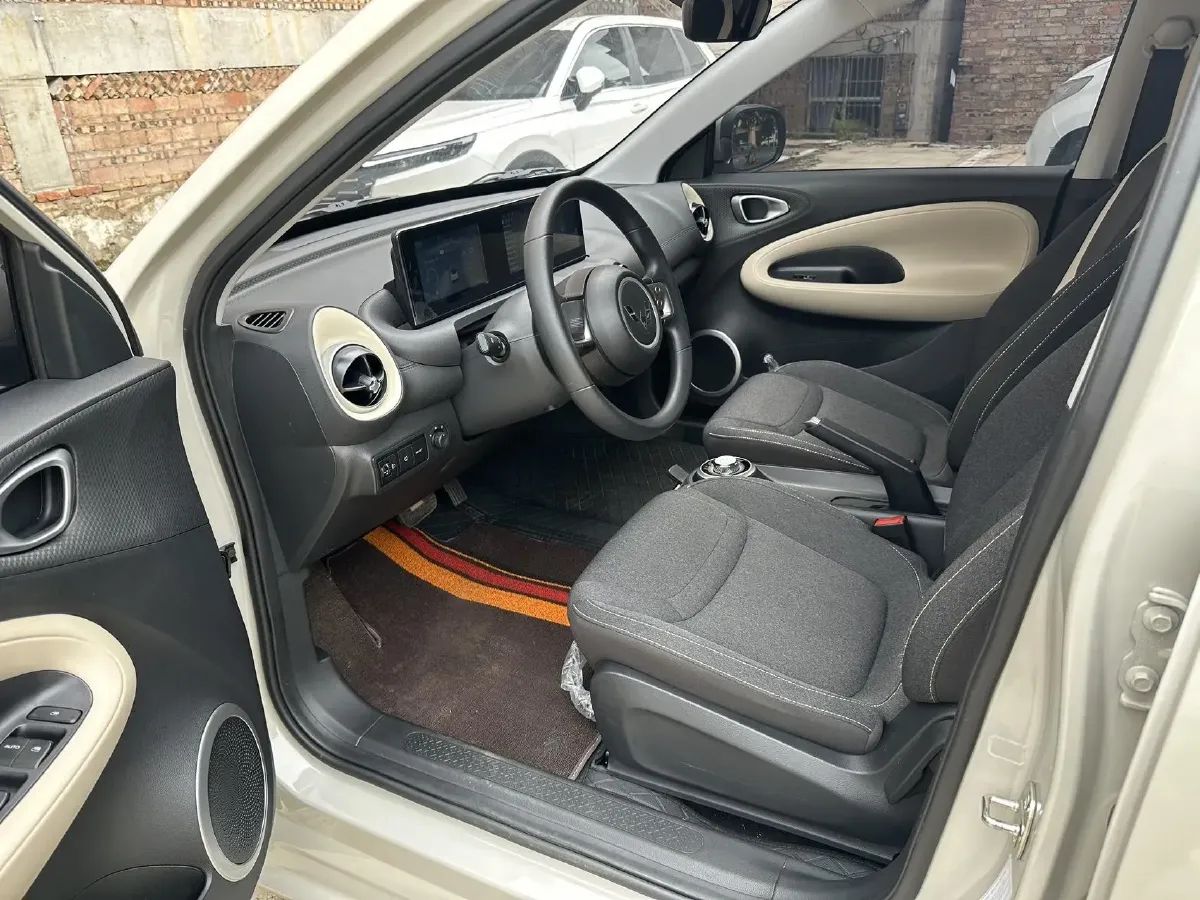 2024 WuLing BinGuo BEV 17.3KWH,autocango,china used car exporter,china ev exporter,chinese used car exporter,chinese used ev exporter