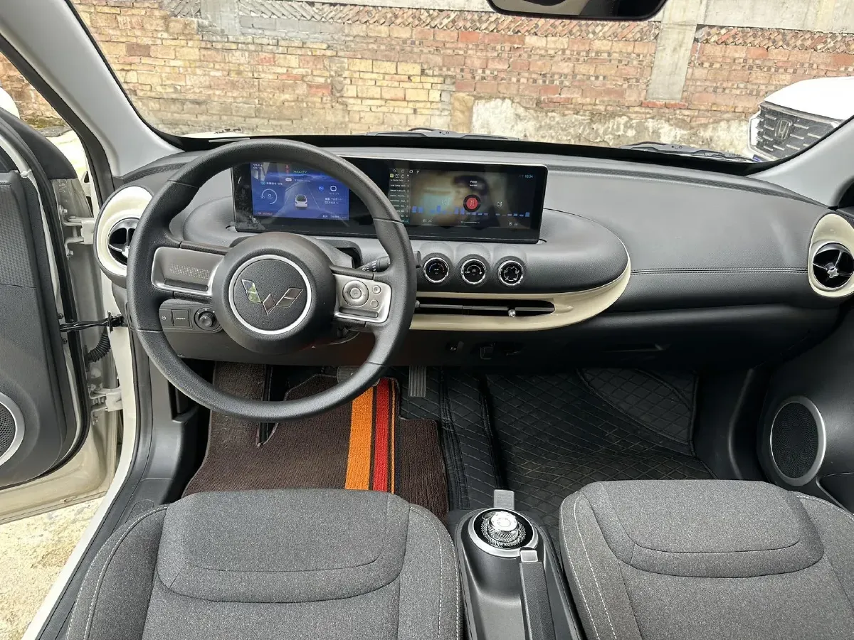 2024 WuLing BinGuo BEV 17.3KWH,autocango,china used car exporter,china ev exporter,chinese used car exporter,chinese used ev exporter