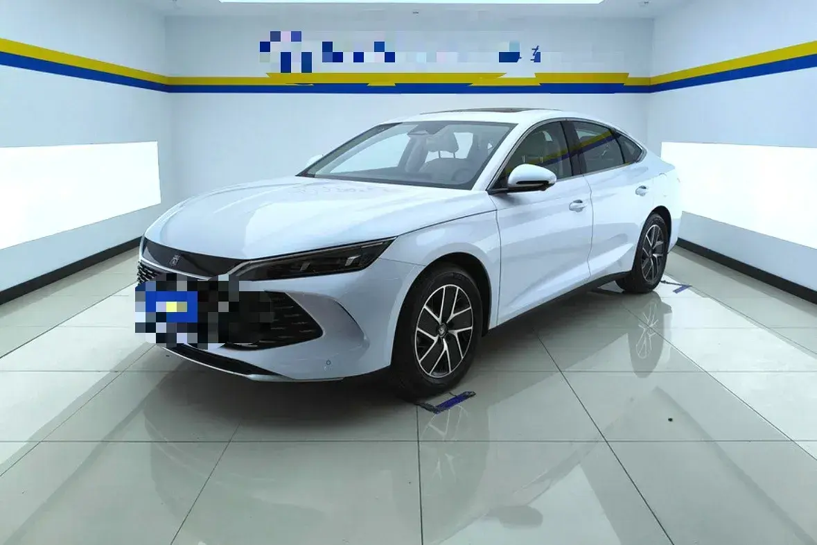 2024 BYD QinL 1.5L 101HP L4 E-CVT PHEV 15.87KWH