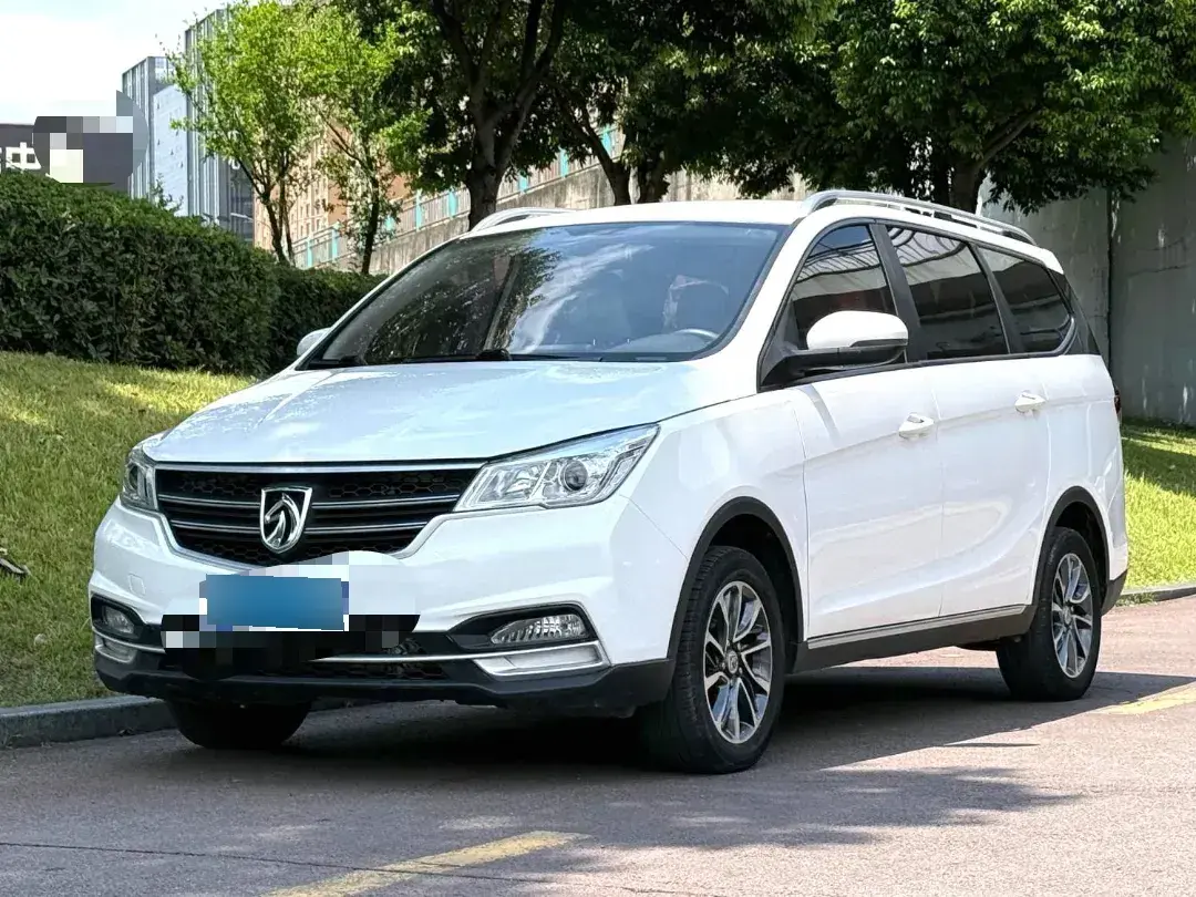 2021 BaoJun 730 1.5T 147HP L4 CVT