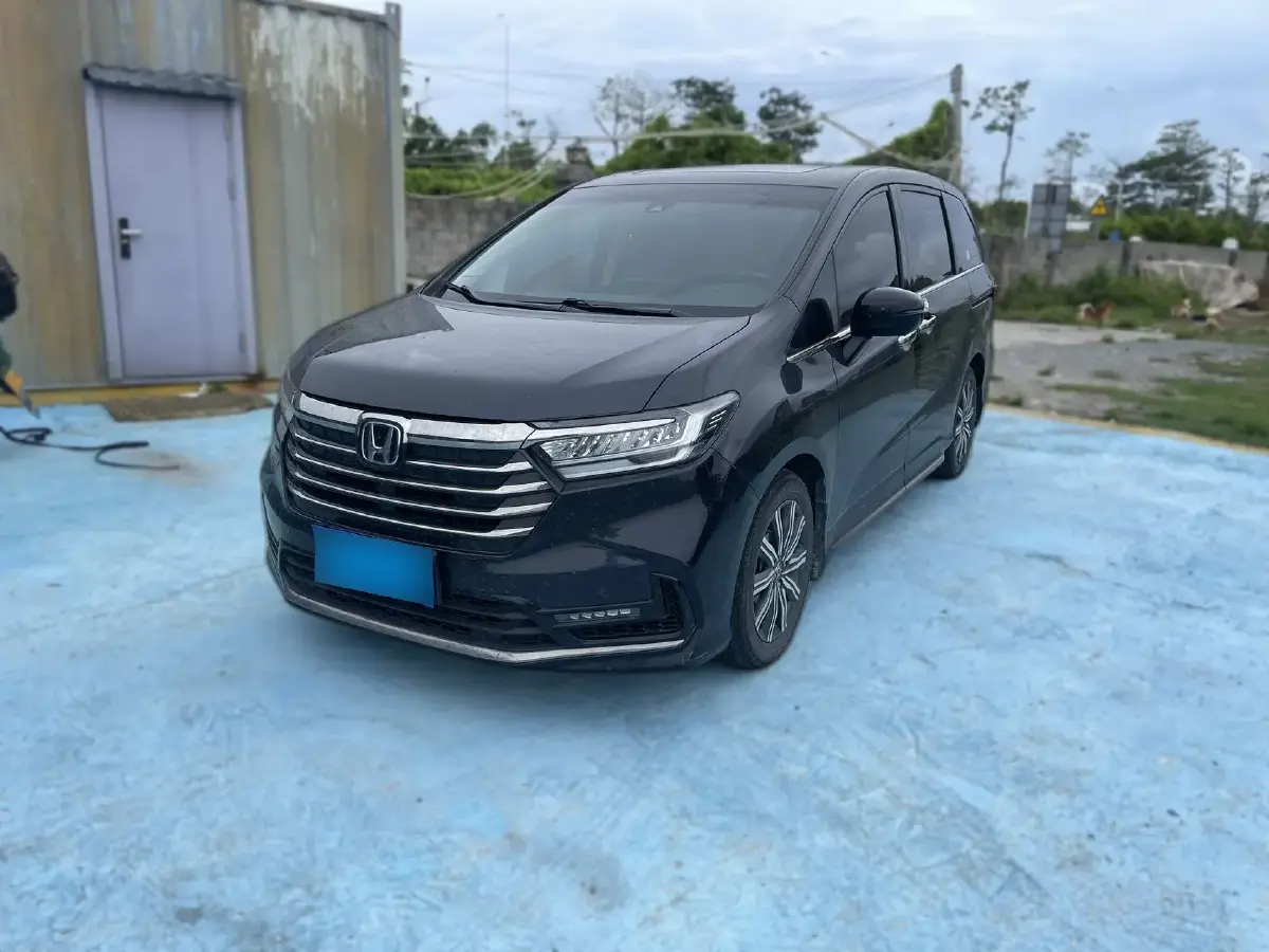 2022 Honda Odyssey 2.0L 146HP L4 E-CVT Hybrid