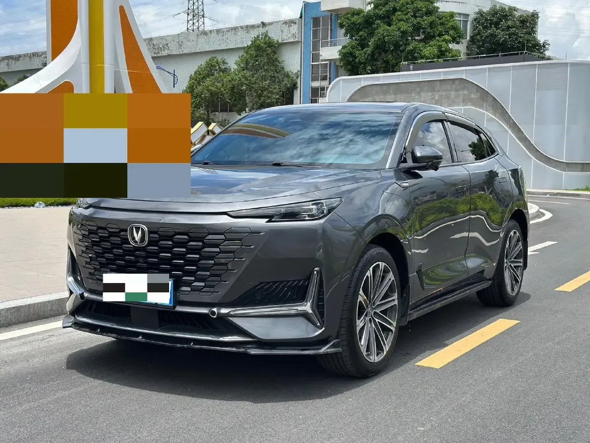 2021 ChangAn UNI-K 2.0T 233HP L4 8AT