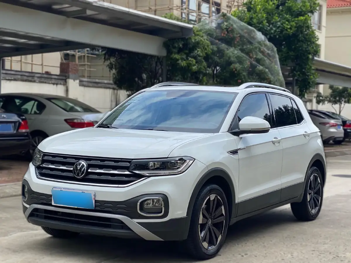 2020 Volkswagen Tacqua 1.5L 113HP L4 6AT