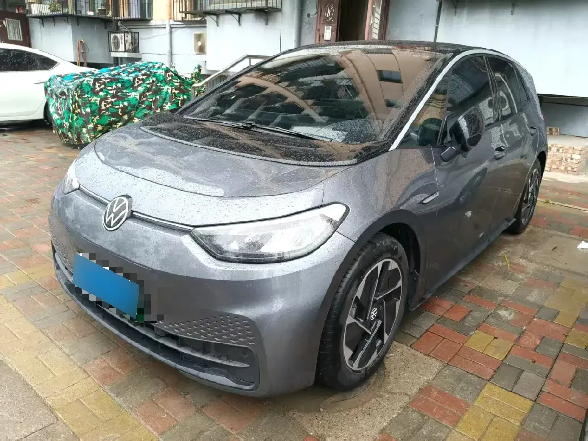2023 Volkswagen ID.3 BEV 52.8KWH