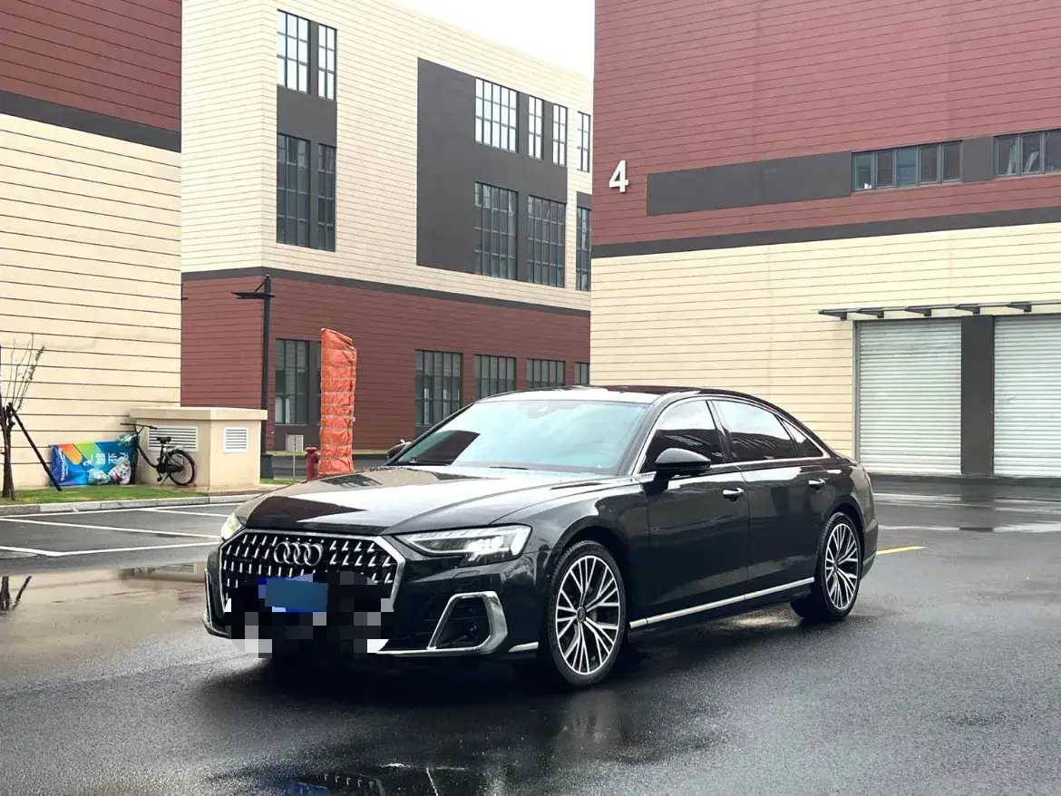 2023 Audi A8 3.0T 286HP V6 8AT